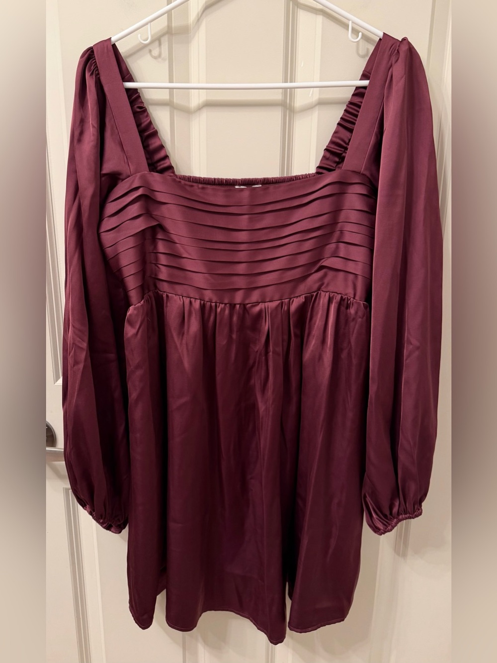 NWT Abercrombie Emerson Satin Long-Sleeve Mini Dress in Deep Purple, Size M